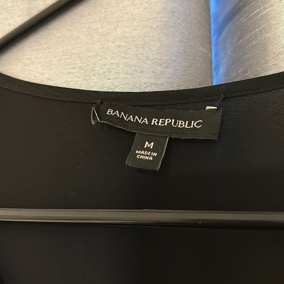 Banana Republic Short Sleeve Flirty Black Dress - Picture 2 of 4